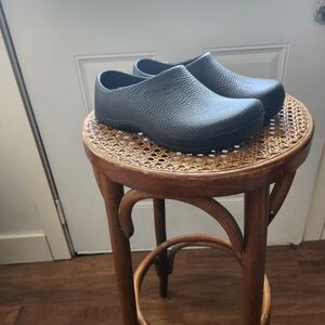 Birkenstock Black Women's Clogs